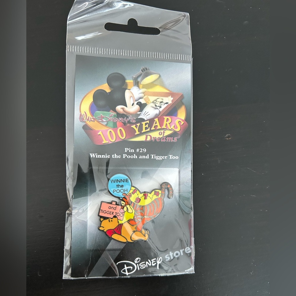 Disney 100 Years of Dreams pin #29 Winnie the Pooh and Tigger Too